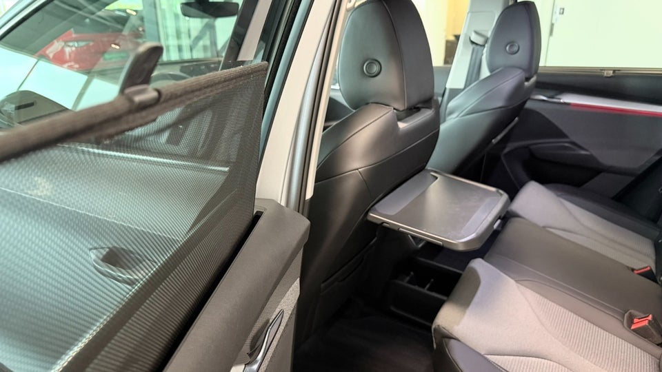 Skoda Enyaq 80 iV Loft 5d