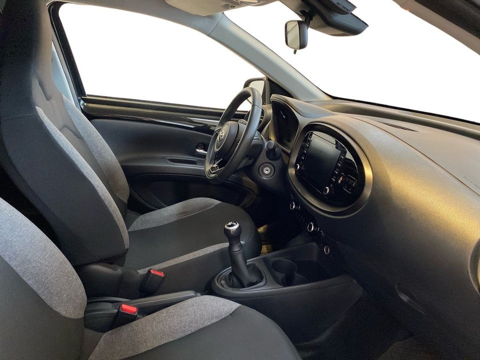 Toyota Aygo X 1,0 Active 5d