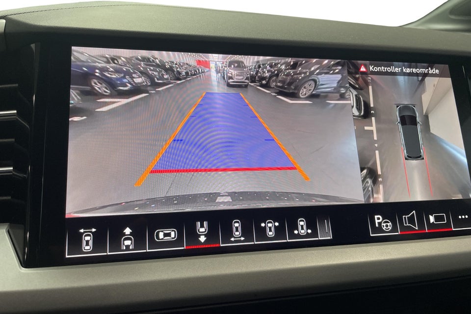 Audi Q4 e-tron 45 S-line 5d