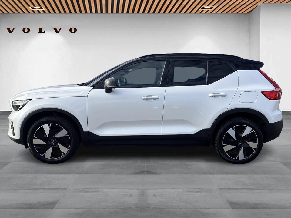 Volvo XC40 ReCharge Twin Plus 5d