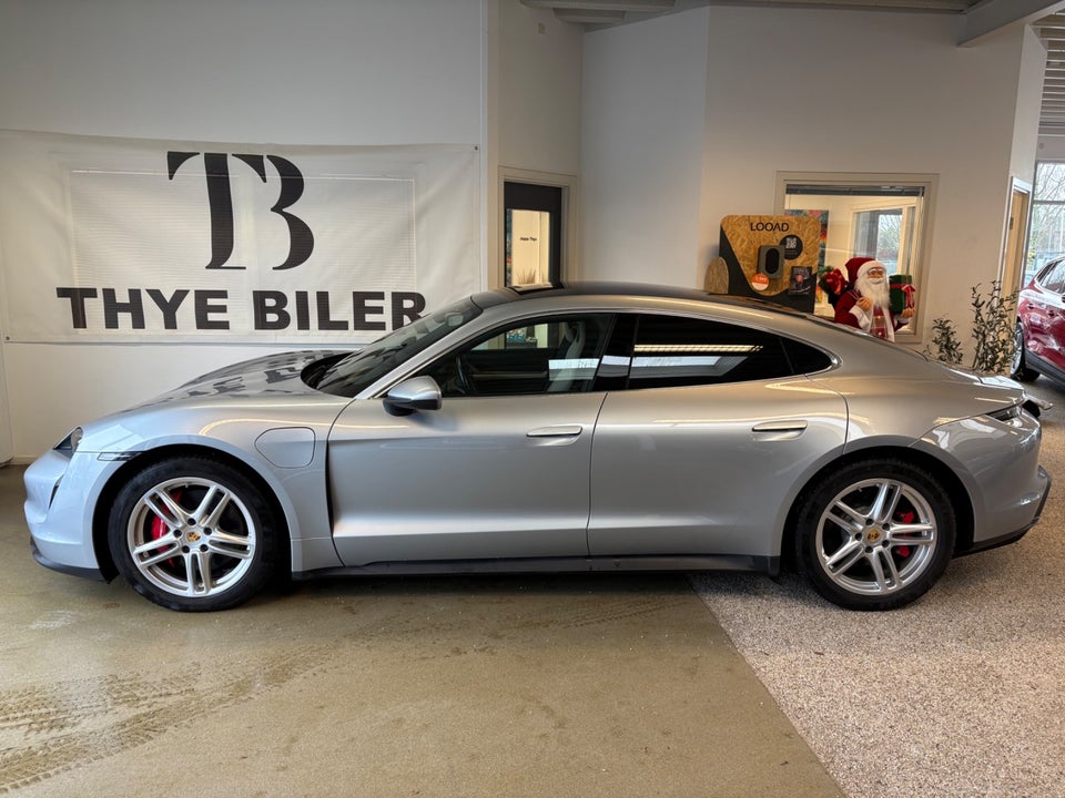 Porsche Taycan 4S Performance+ 4d