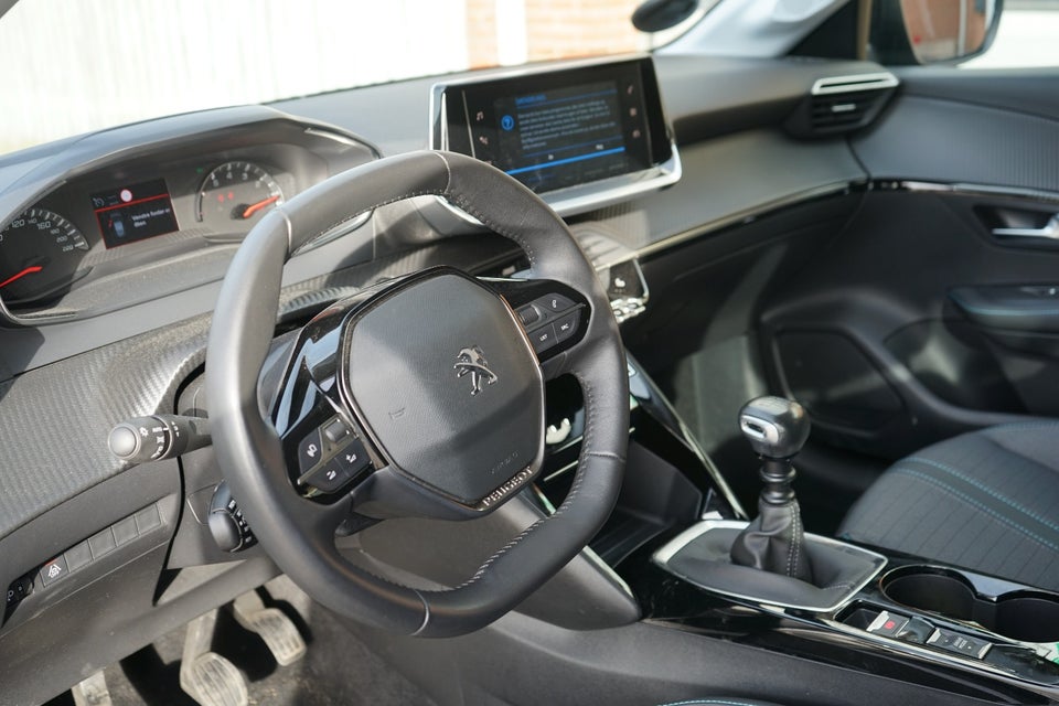 Peugeot 208 1,5 BlueHDi 100 Active Van 5d