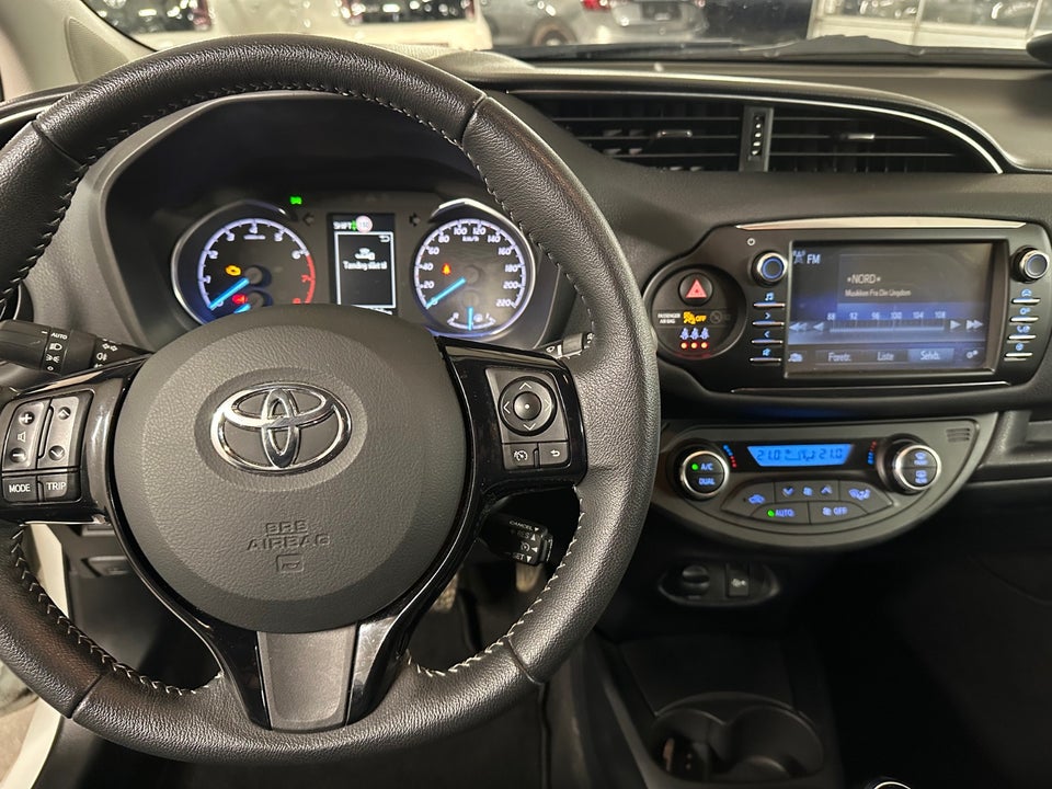 Toyota Yaris 1,5 VVT-iE T3 Smart 5d