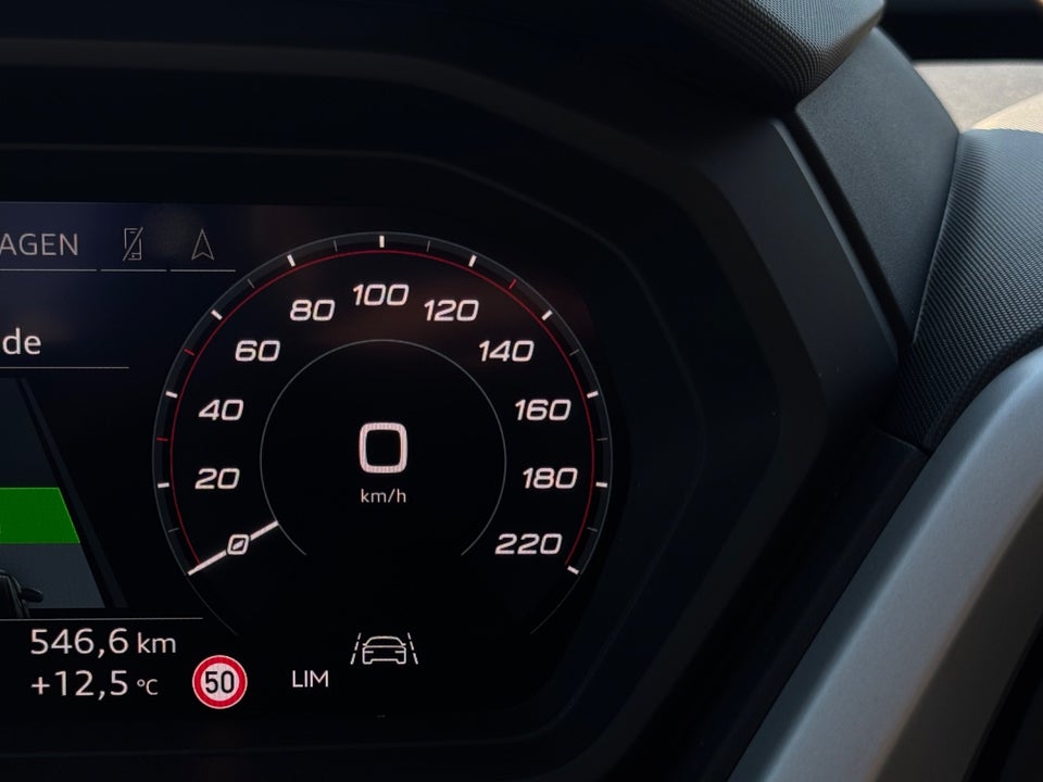 Audi Q4 e-tron 40 Attitude 5d