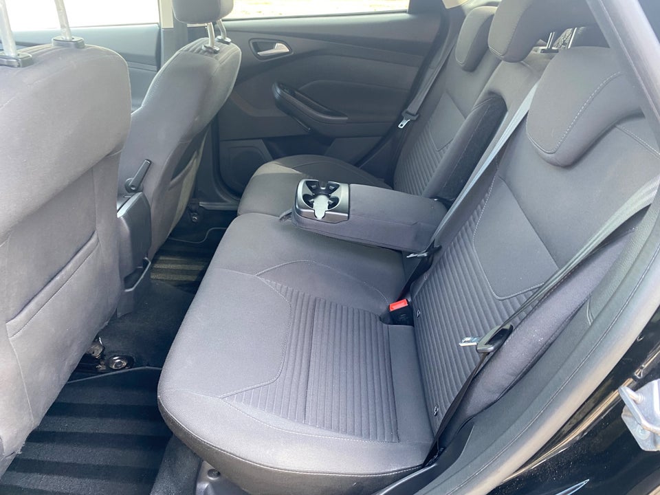 Ford Focus 1,0 SCTi 125 Titanium stc. 5d