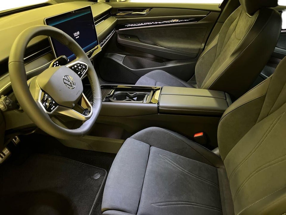 VW ID.7 86 Style S Tourer 5d