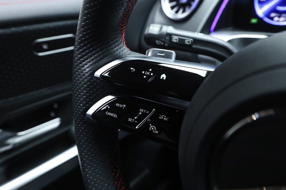 Mercedes EQB250+ AMG Advance 5d