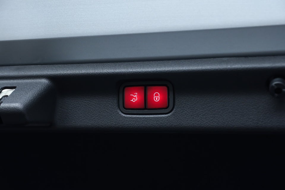 Mercedes EQE300 AMG Line 4d