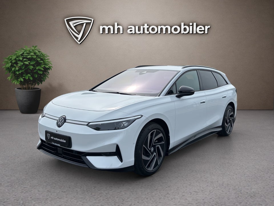 VW ID.7 77 Style Tourer 5d