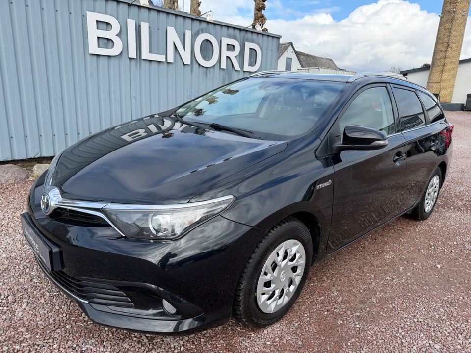 Toyota Auris 1,8 Hybrid H2 Comfort Touring Sports CVT 5d