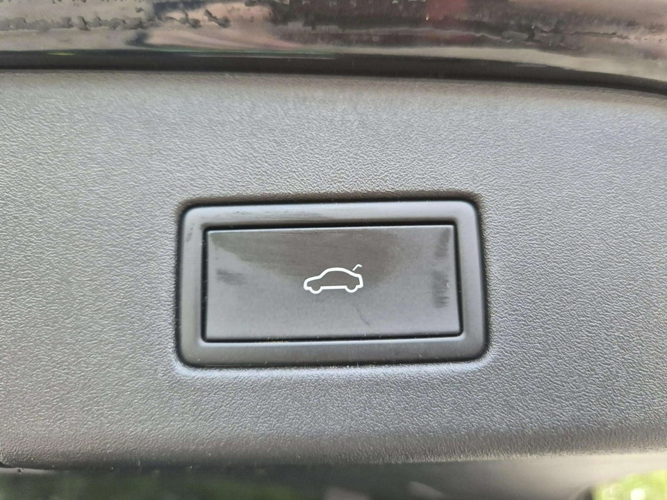 VW ID.4 77 Pro Performance Tech 5d