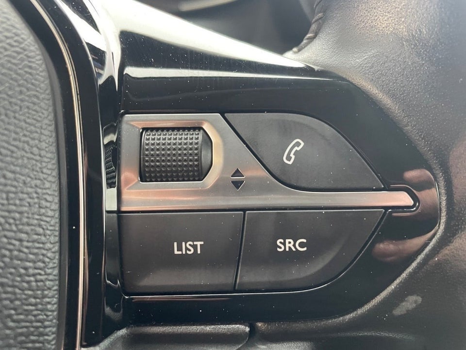 Peugeot 208 1,2 PureTech 100 Active+ 5d