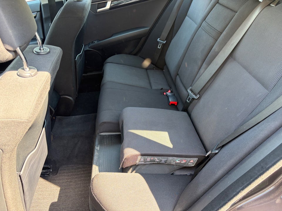 Mercedes C180 2,2 CDi stc. BE 5d