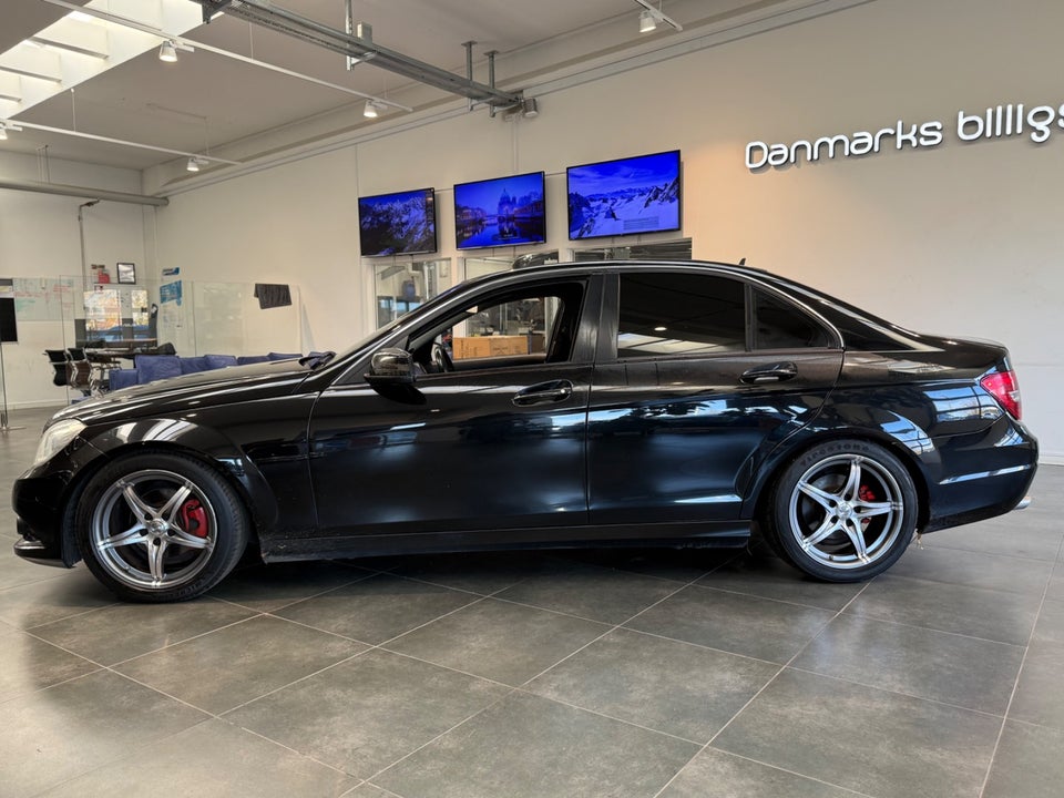 Mercedes C200 2,2 CDi BE 4d