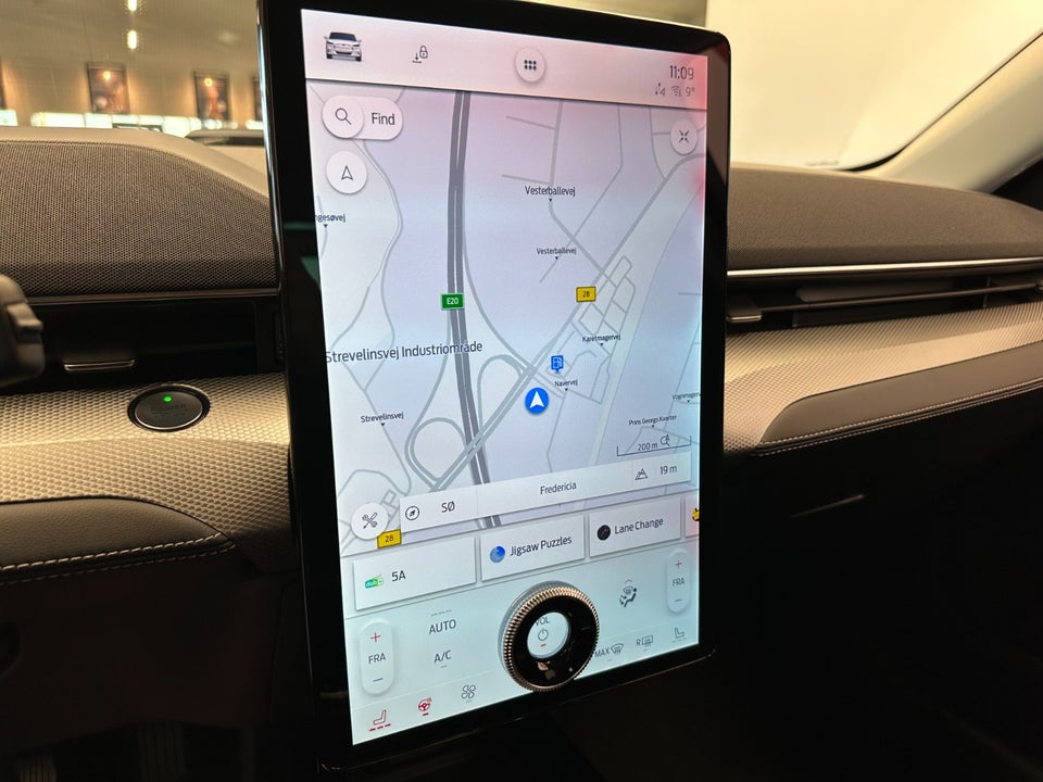 Ford Mustang Mach-E 98 Extended Range 5d