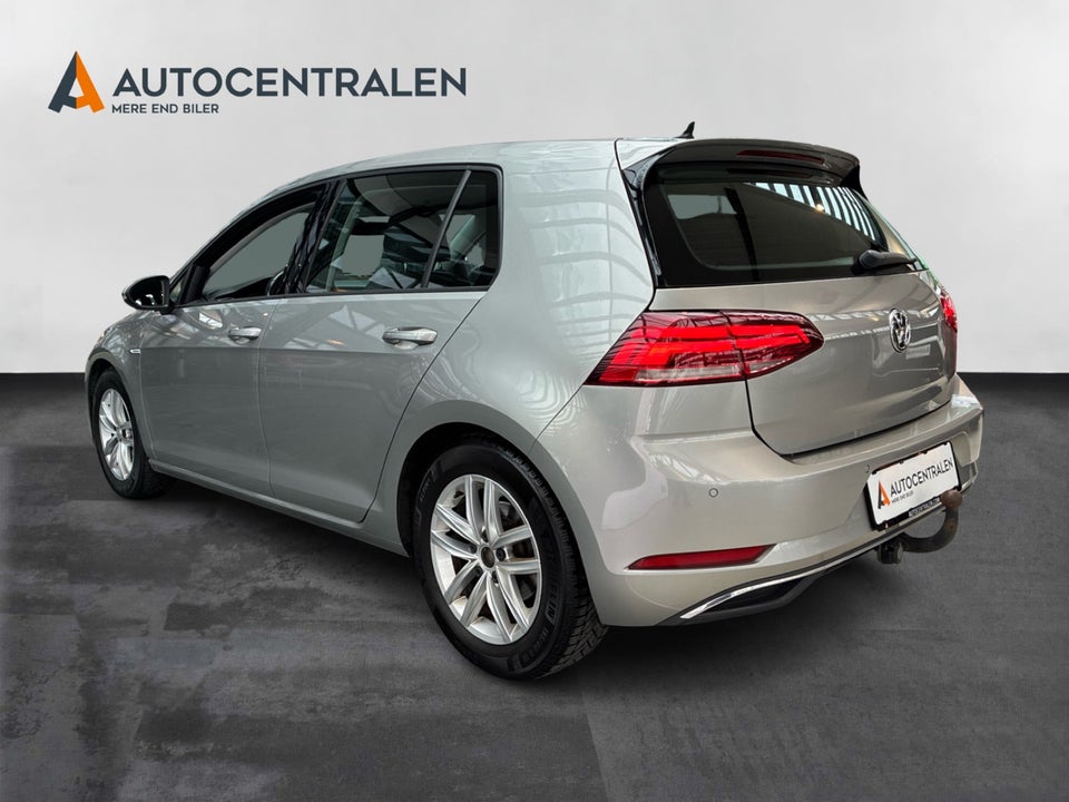 VW Golf VII 1,5 TSi 130 Comfortline DSG 5d