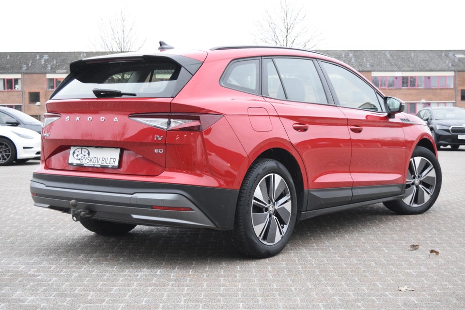Skoda Enyaq 60 iV Loft 5d