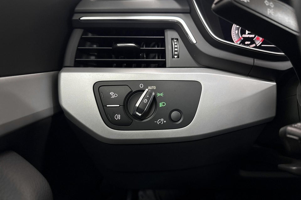 Audi A4 40 TFSi Prestige plus Avant S-tr. 5d