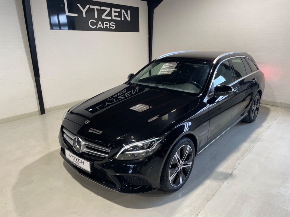 Mercedes C300 de 2,0 stc. aut. 5d