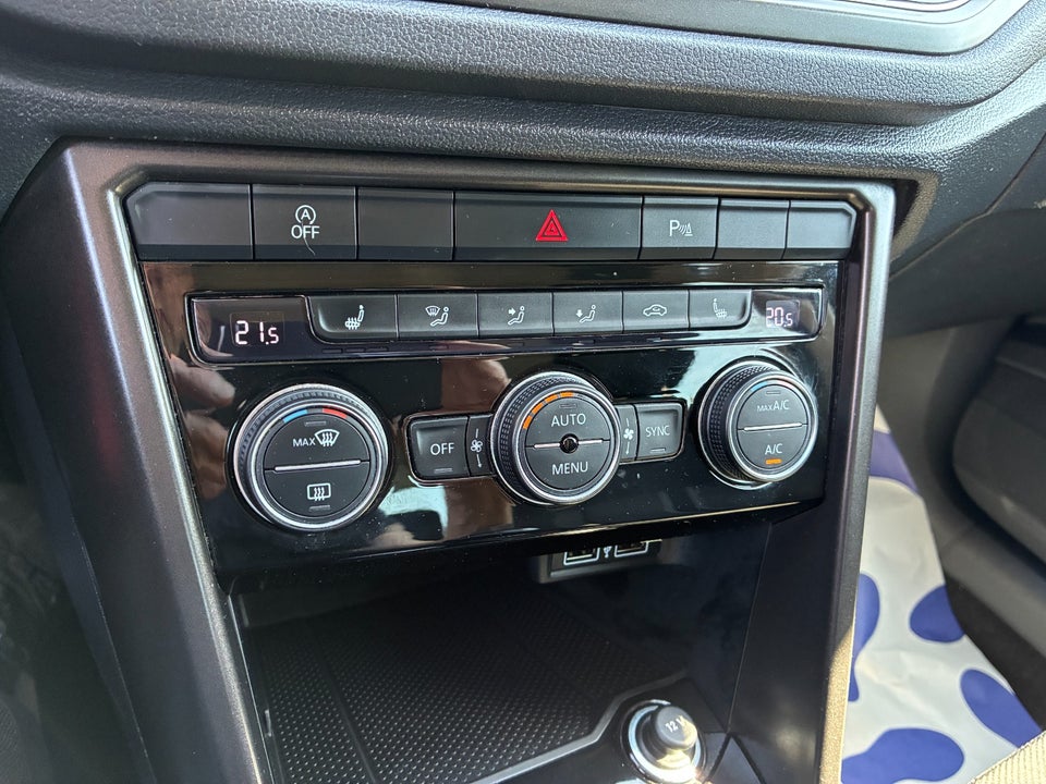 VW T-Roc 1,0 TSi 115 Style 5d
