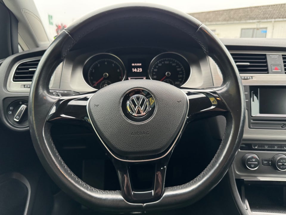 VW Golf VII 1,4 TSi 122 Comfortline Variant DSG BM 5d