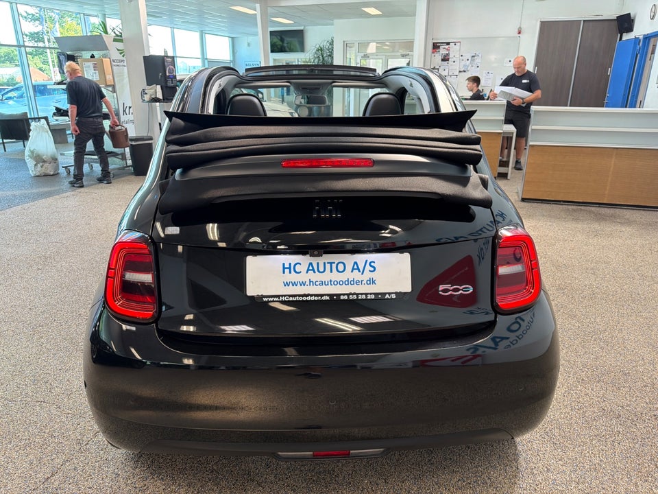 Fiat 500e 42 Icon Cabrio 2d