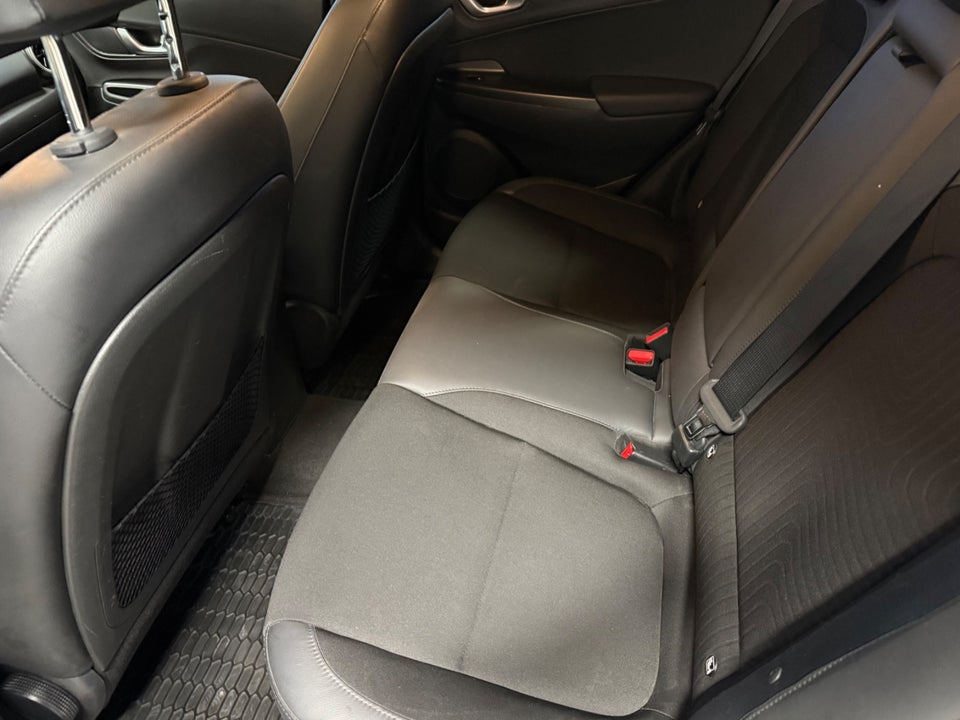Hyundai Kona 39 EV Advanced 5d