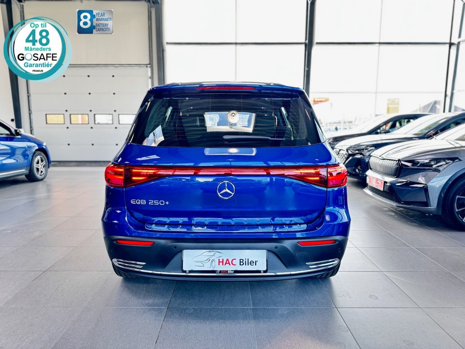 Mercedes EQB250+ Progressive 5d