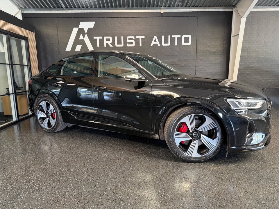 Audi Q8 e-tron 50 S-line quattro 5d 2023 til salg hos Trust Auto