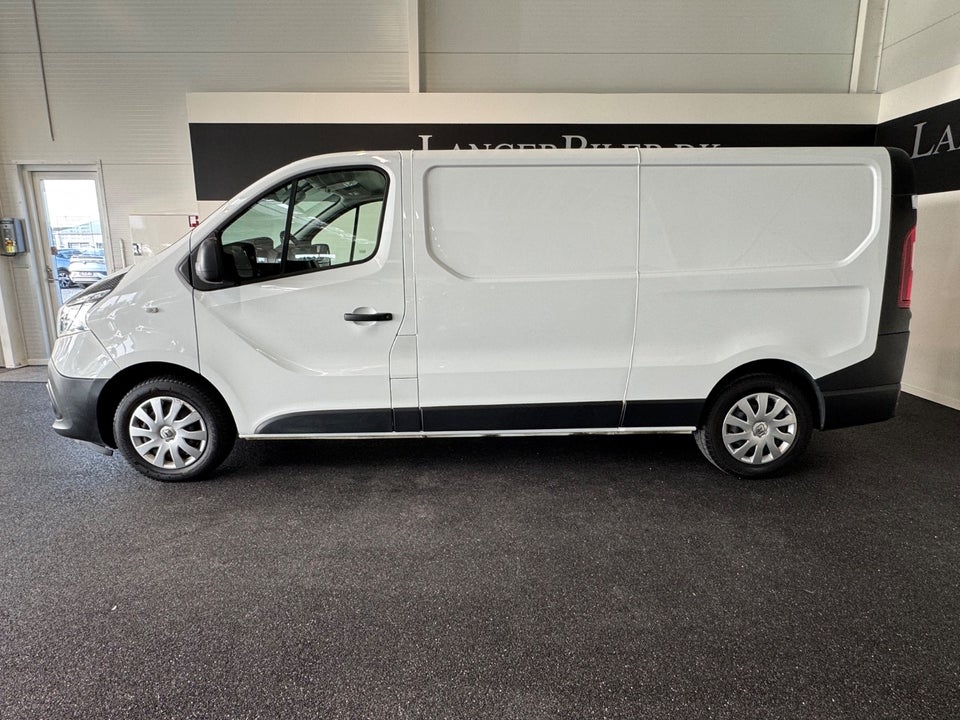 Renault Trafic T29 2,0 dCi 120 L2H1