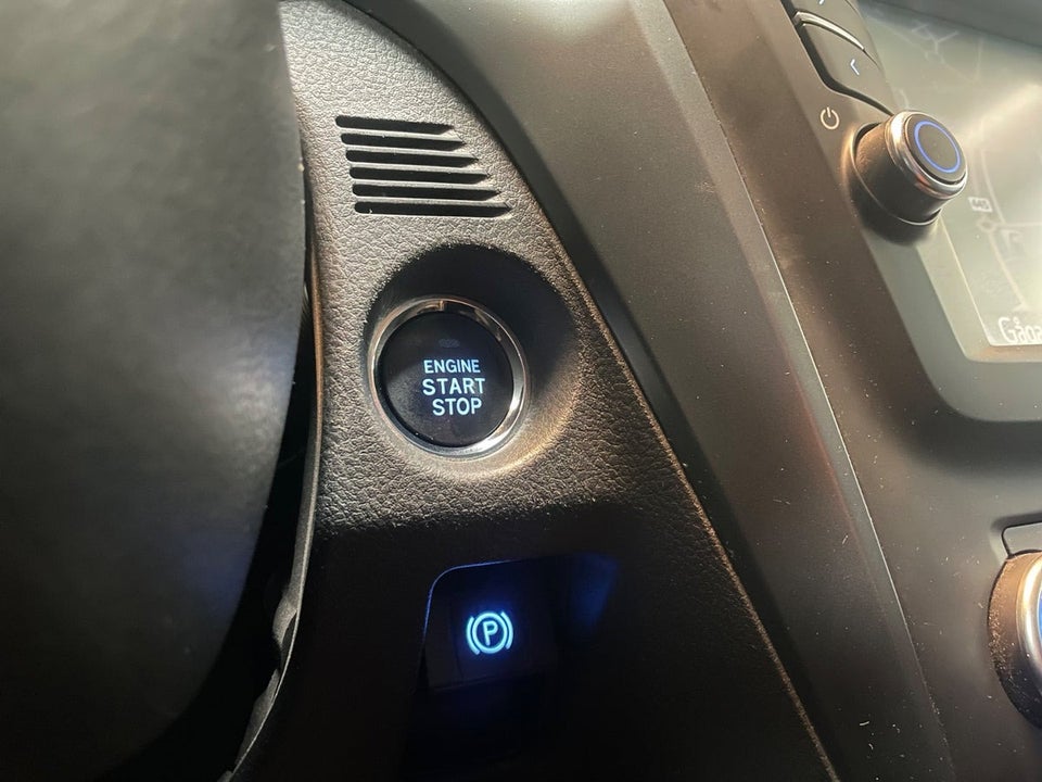 Toyota Avensis 1,8 VVT-i T2 Premium Touring Sports 5d