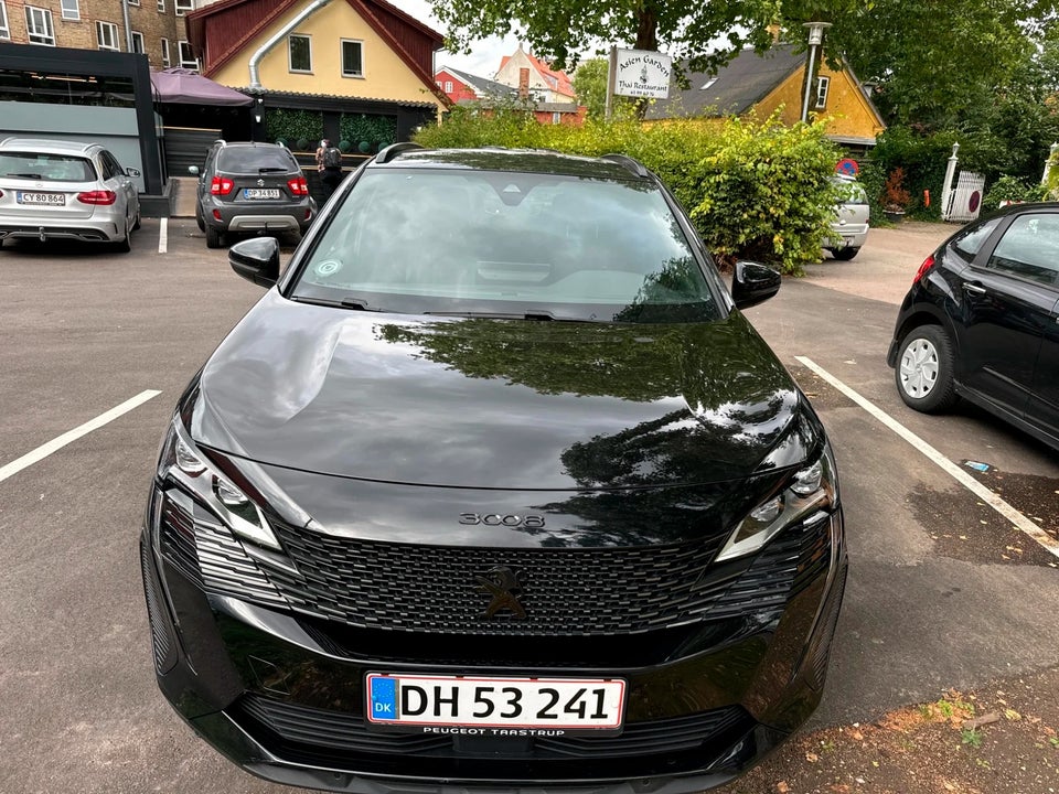 Peugeot 3008 1,6 Hybrid GT Black Pack EAT8 5d