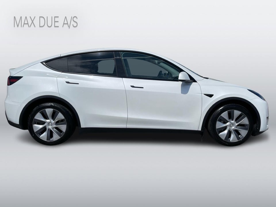 Tesla Model Y Long Range AWD 5d