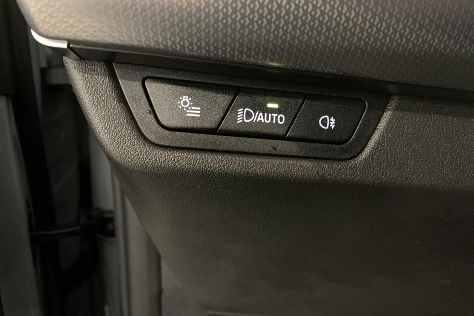 BMW iX2 eDrive20 M-Sport 5d