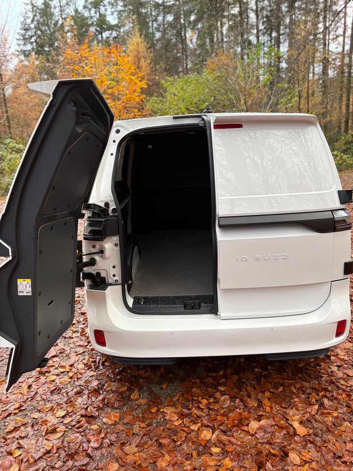 VW ID.Buzz 77 Cargo