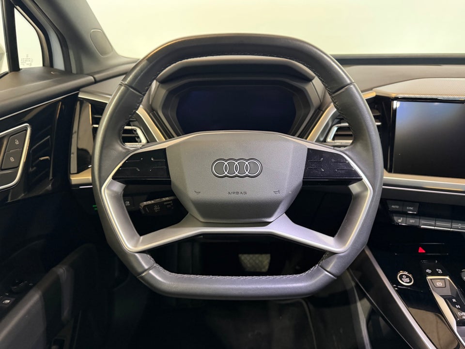 Audi Q4 e-tron 40 Advanced Sportback 5d