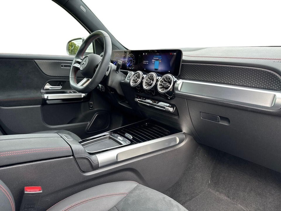 Mercedes EQB250+ AMG Line 5d