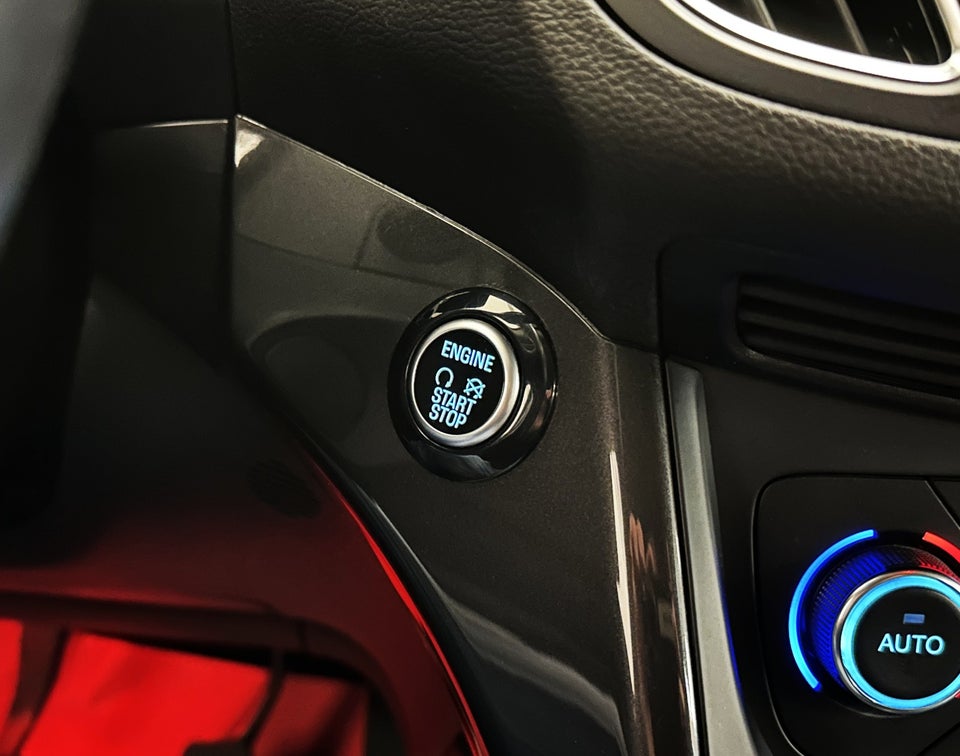 Ford C-MAX 1,0 SCTi 125 Titanium 5d