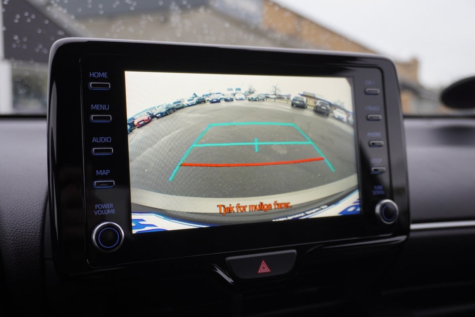 Toyota Yaris 1,5 Hybrid H3 Style e-CVT 5d