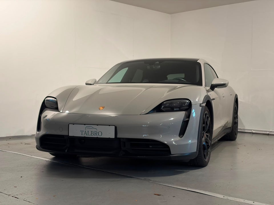 Porsche Taycan Turbo Performance+ Cross Turismo 5d