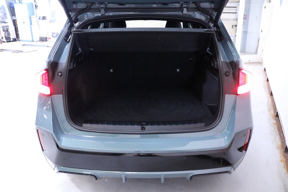 BMW iX1 eDrive20 M-Sport 5d