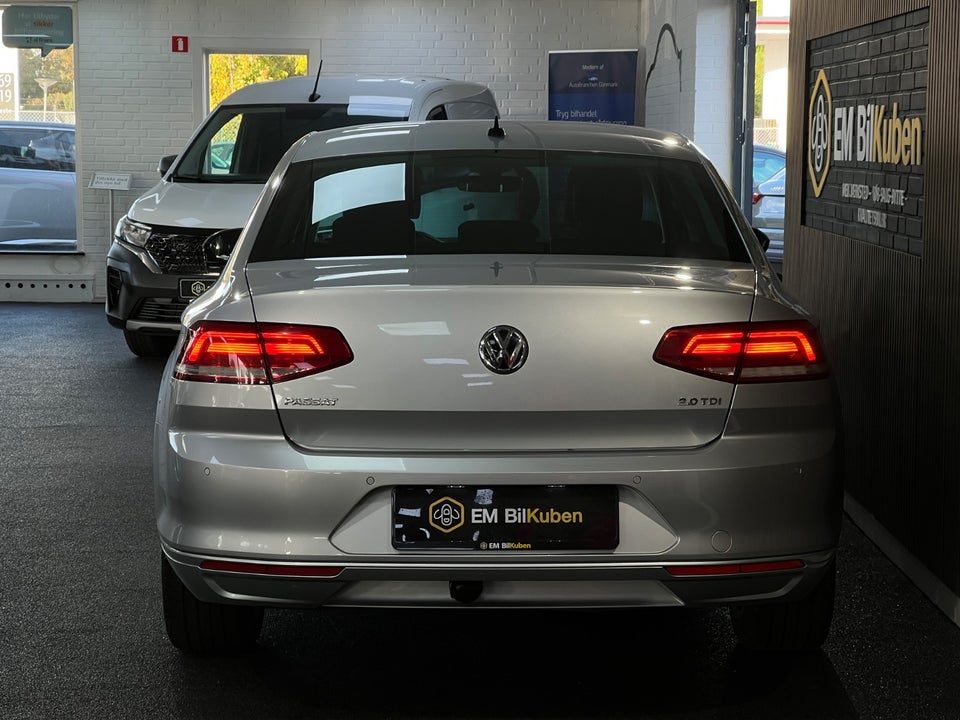 VW Passat 2,0 TDi 150 Comfortline Premium DSG 4d