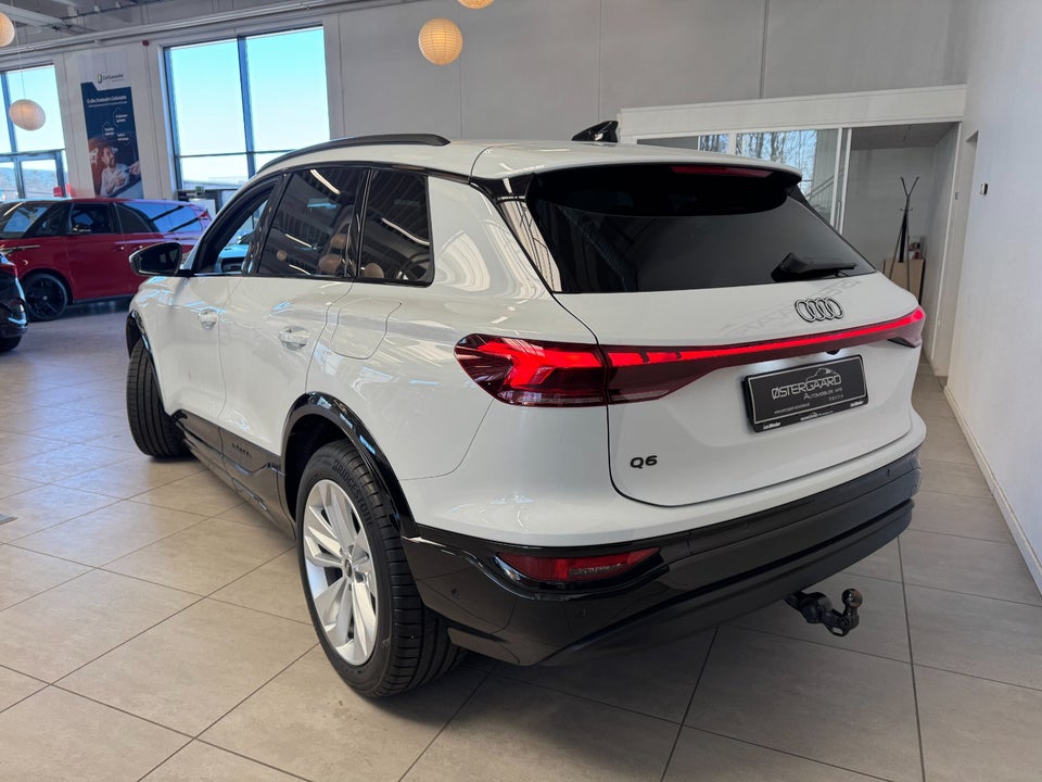 Audi Q6 e-tron Progress 5d