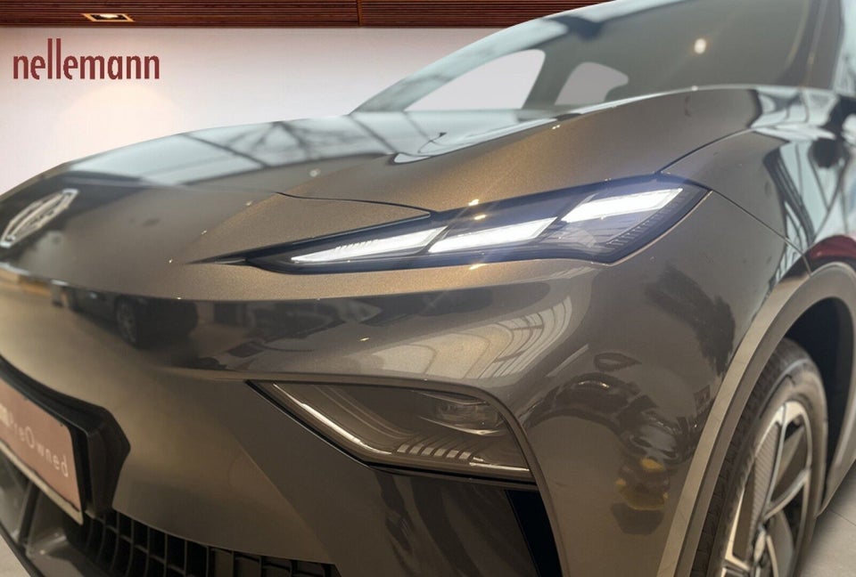 MG MGS5 64 Luxury 5d