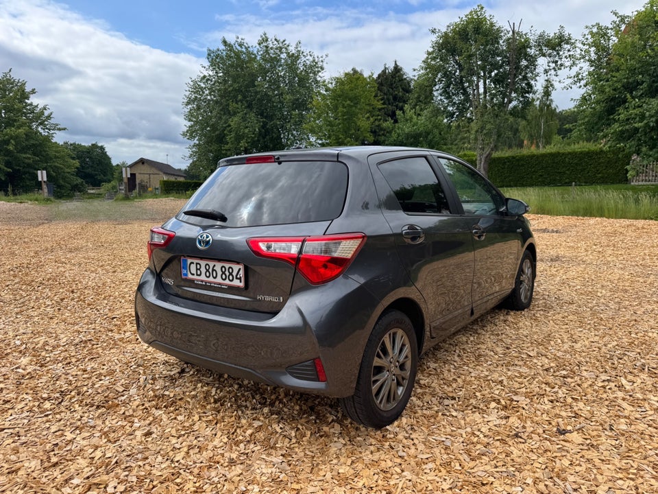 Toyota Yaris 1,5 Hybrid H2 Premium e-CVT 5d