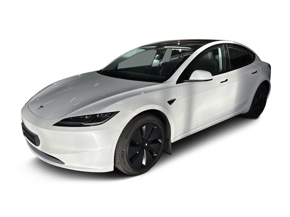 Tesla Model 3 Long Range AWD 4d