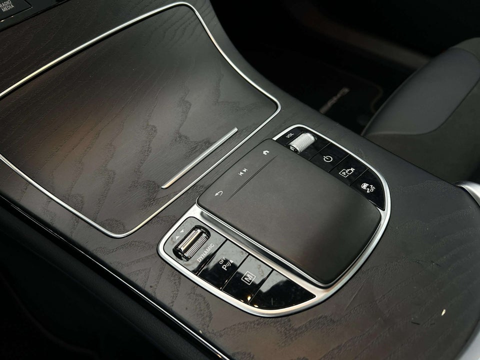 Mercedes GLC300 de 2,0 AMG Night Edition aut. 4Matic 5d