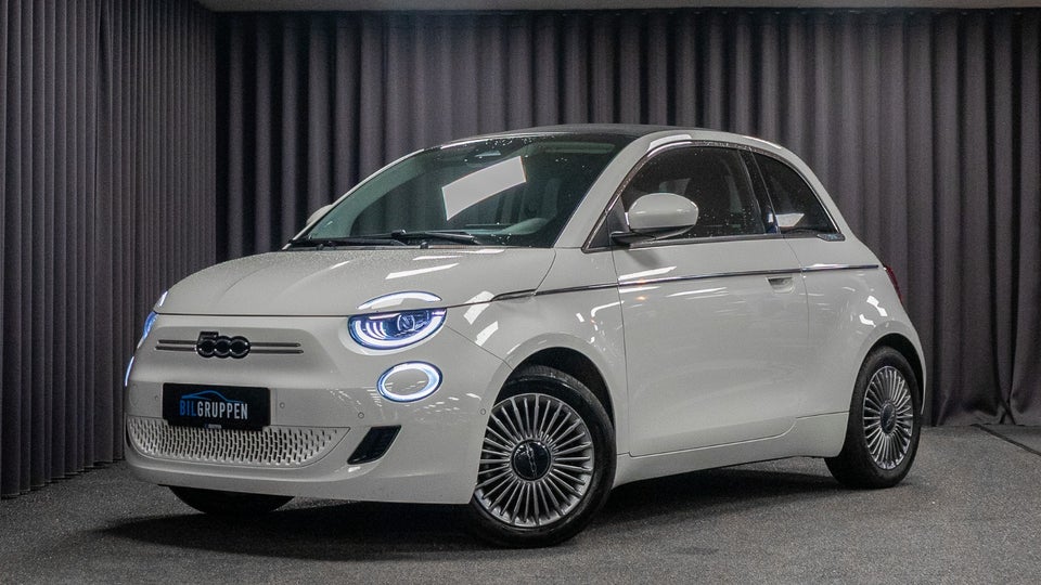 Fiat 500e 42 Icon Cabrio 2d