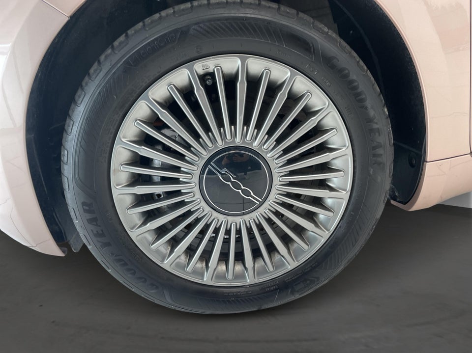 Fiat 500e 42 Icon 3d