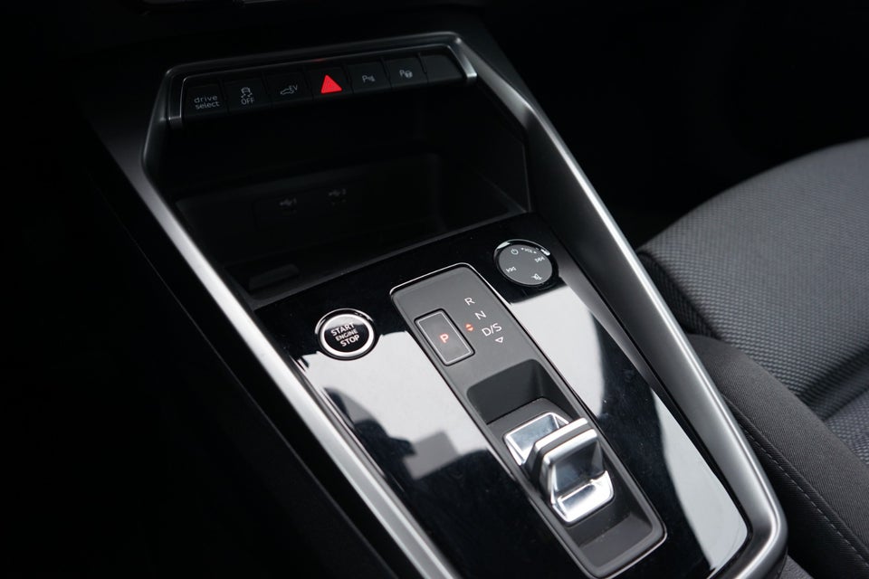 Audi A3 40 TFSi e Prestige Sportback S-tr. 5d